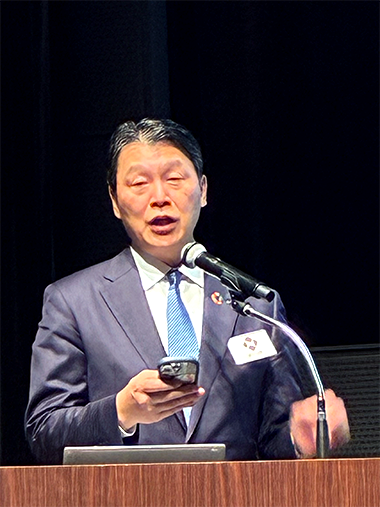 登壇者の写真（2）